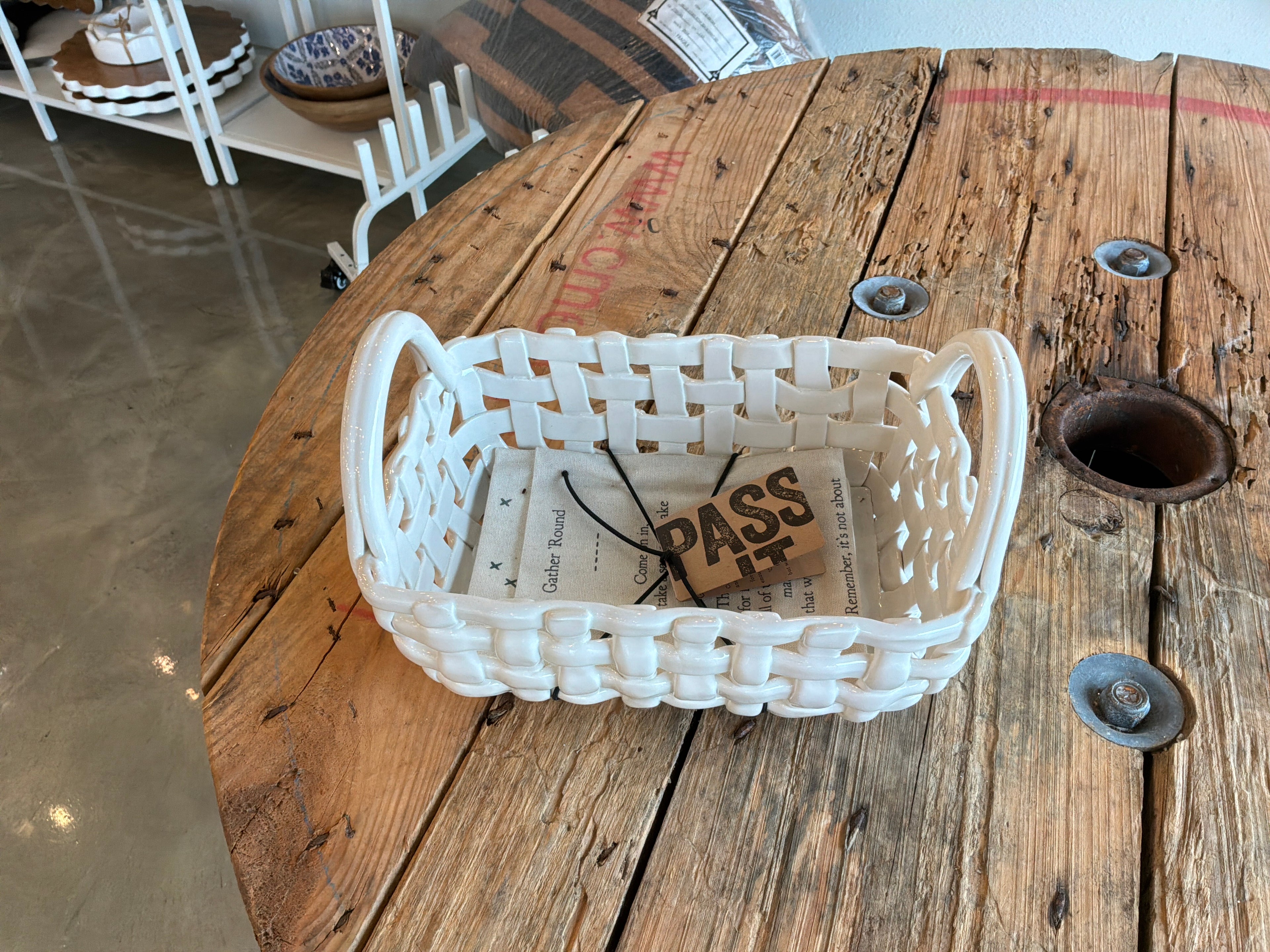 Loaf Basket W/ Towel