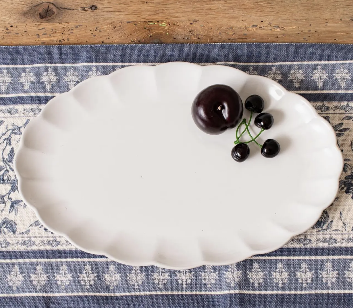 Platter - Cream Glaze Scalloped Edge