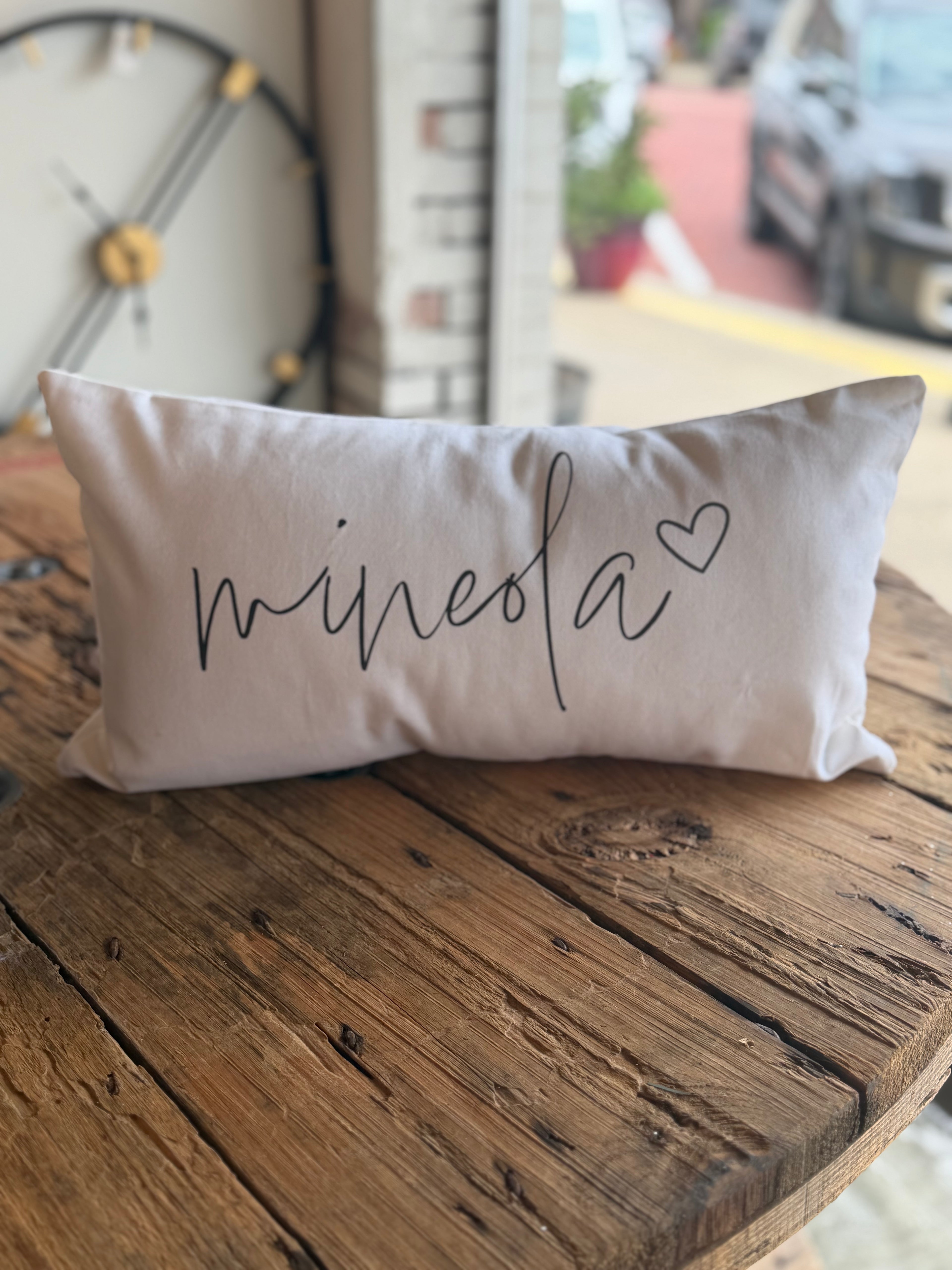Mineola Rectangle Pillow