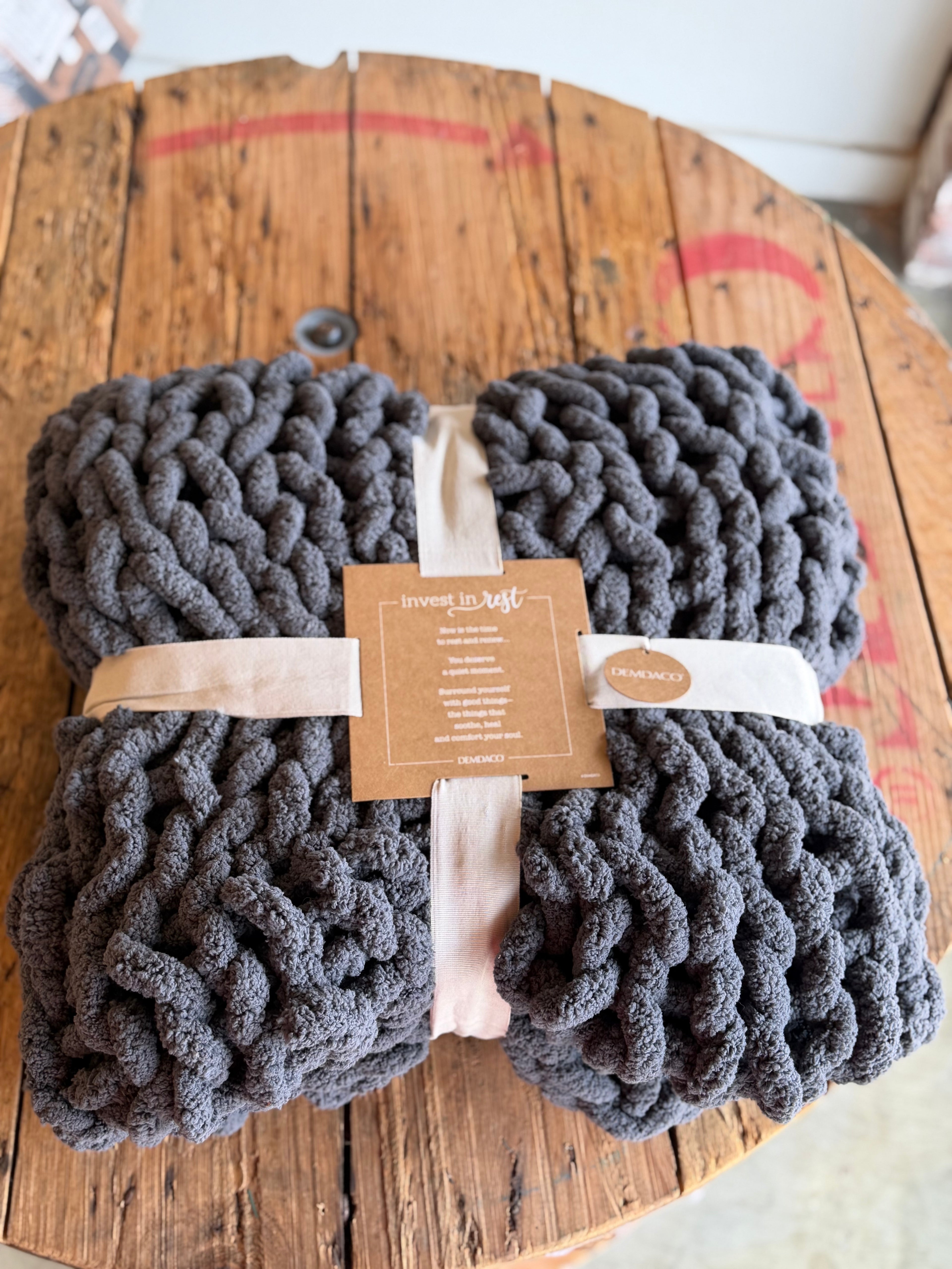 DEMDACO Chunky Knit Throw Blanket 50x60