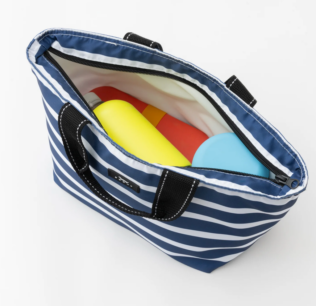 Fleetwood Black Nooner Lunchbox