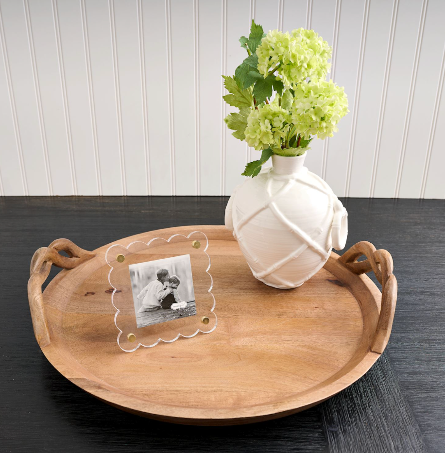Square Scallop Acrylic Frame