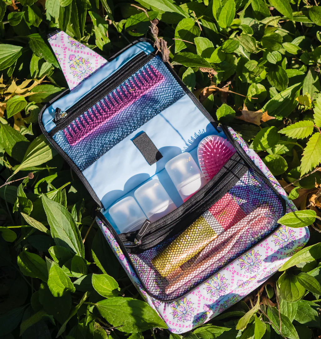 Cat Skills Beauty Gordita Toiletry Bag